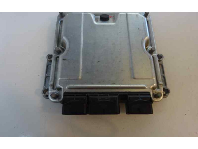 Блок управления двигателя 9646719180 Citroen C8