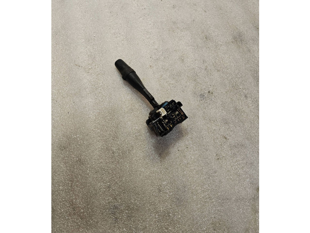 Volant Nissan Navara D40 2004 NLES14511