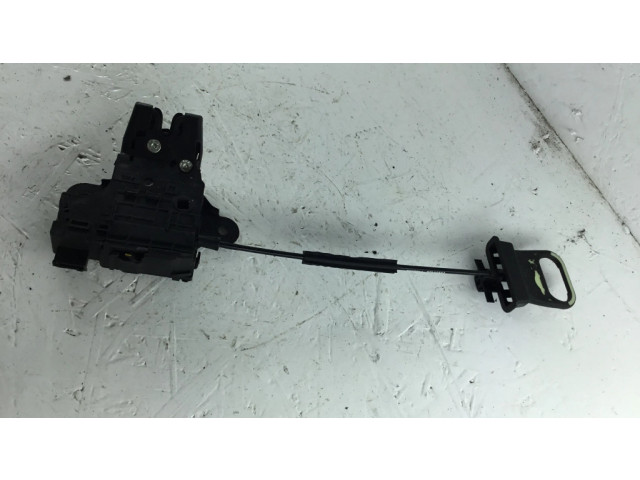 Замок багажника 13513995, 557795741    Chevrolet Camaro 