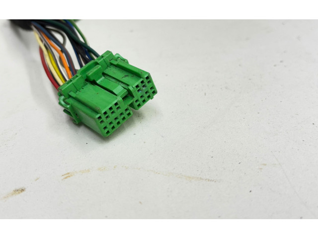 Зеркало электрическое        Volvo V70  2005 - 2008 года   