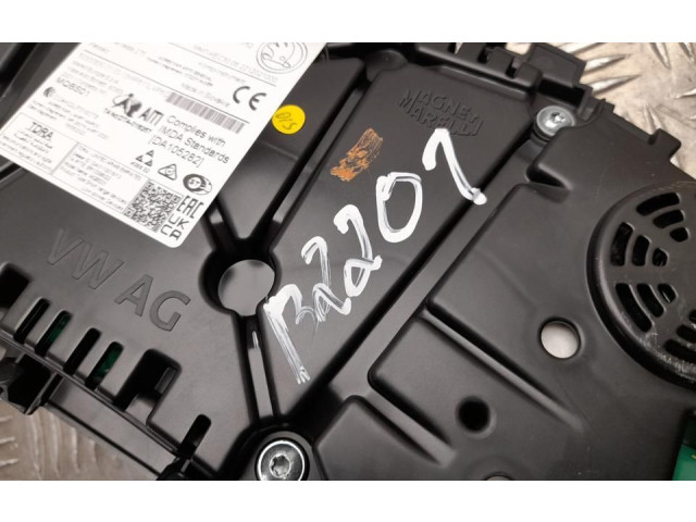 Панель приборов 654920940C, B2201   Skoda Kamiq       