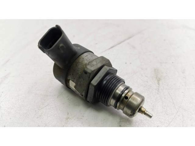 Регулятор давления топлива