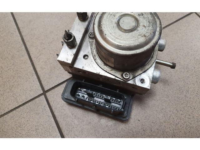 Блок АБС 47660JG80A Nissan X-Trail T31 2007 - 2014 года