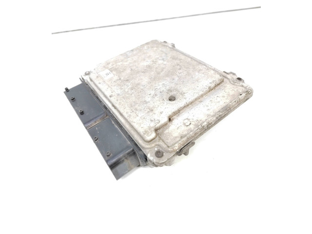 Блок управления двигателя 03G906021RQ, 03G906021AB   Volkswagen PASSAT B6