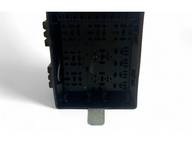 Блок предохранителей 4733036 Saab 9000 CS