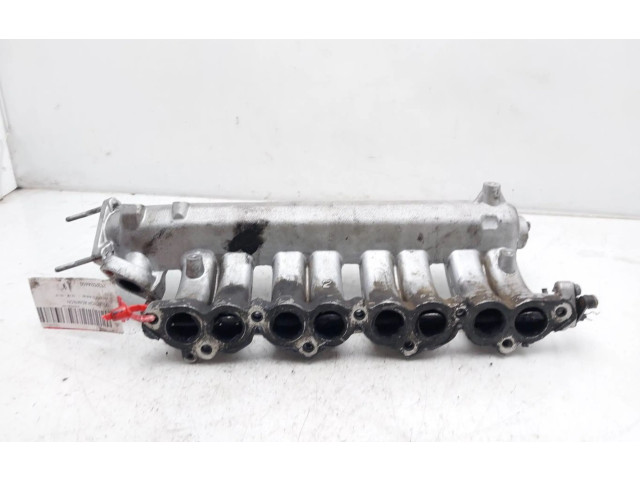 Всасывающий коллектор 283202A400   KIA Ceed