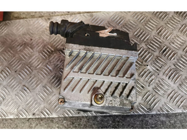 Блок АБС 0273004122 Mitsubishi Carisma 1996 - 1999 года