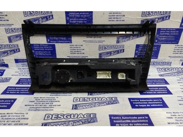 Блок управления климат-контролем    BMW X3 E83