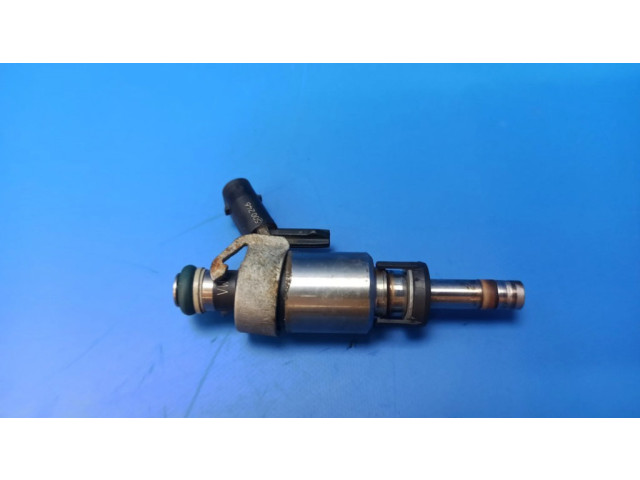 Vstřikovač 06L906036L, 0261500246 Audi A3 S3 8V pro benzínový motor 2.0 06k103023N