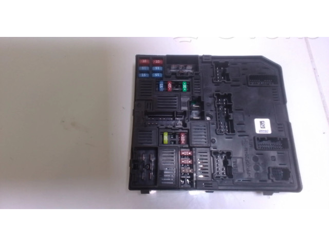 Pojistková skříňka 58C011F01, 284B74CEOA Nissan X-Trail T32 2017