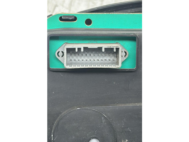 Панель приборов Dacia Sandero