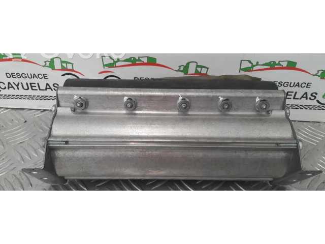 Подушка безопасности водителя A20132683421987   Mercedes-Benz E W210