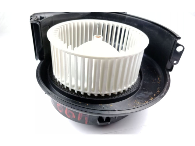 Вентилятор печки    F011500123, 0130309504   Volvo XC90