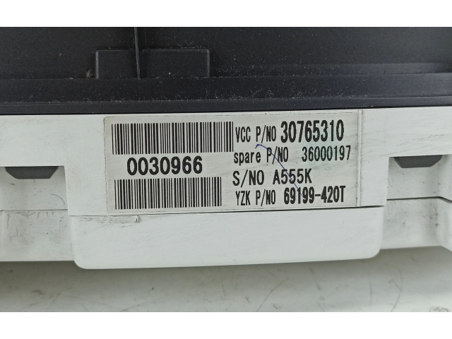 Панель приборов 30765310 Volvo C30