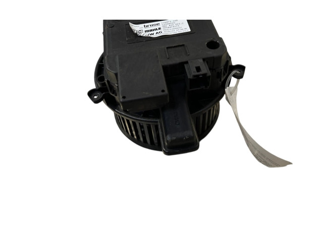 Вентилятор печки    4M2820021C   Audi Q5 SQ5