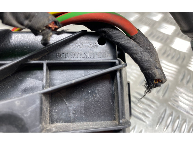 Блок предохранителей 6C0907361E, 6C0937132C Audi S1