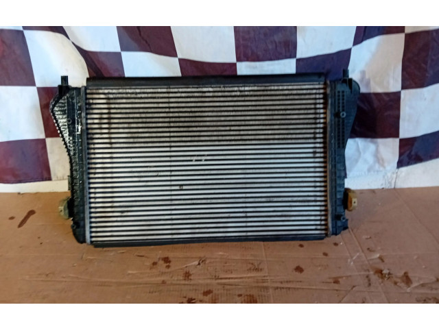 Интеркулер  1K0145803CG   Volkswagen Golf Plus 