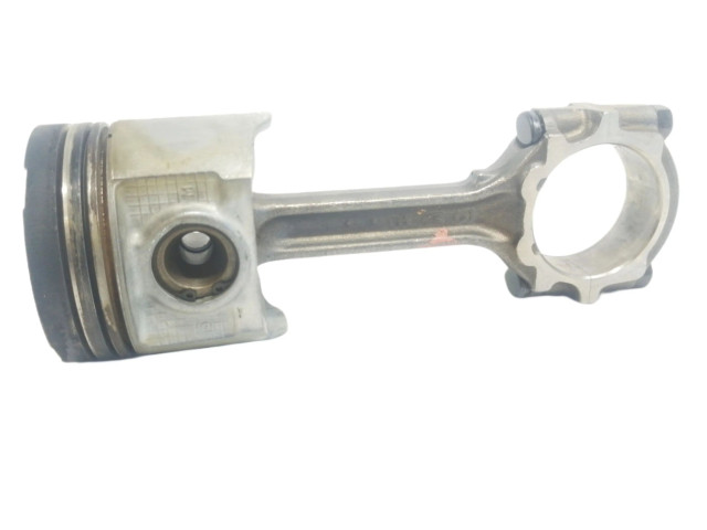 Поршень YD22 Nissan Almera N16