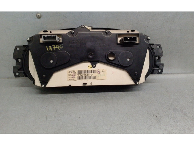 Панель приборов 8200435079   Dacia Logan Pick-Up       