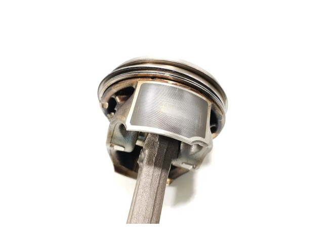  Поршень с шатуном BYT   Audi A3 S3 8P  