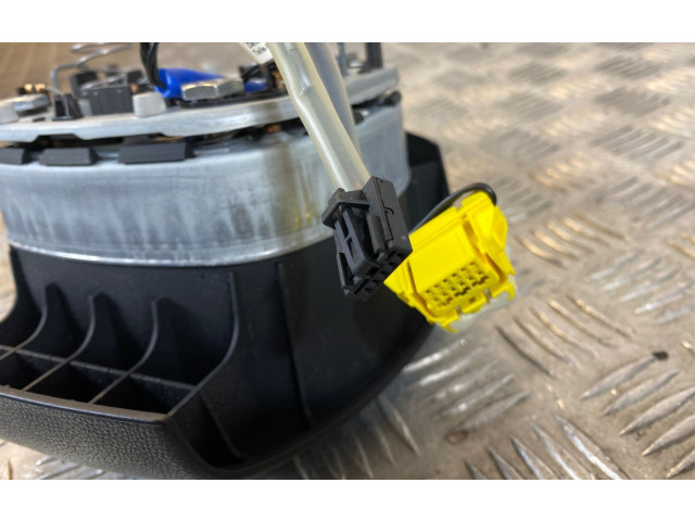 Подушка безопасности водителя 1Z0880201AF, 61772050E Skoda Octavia Mk2 (1Z)