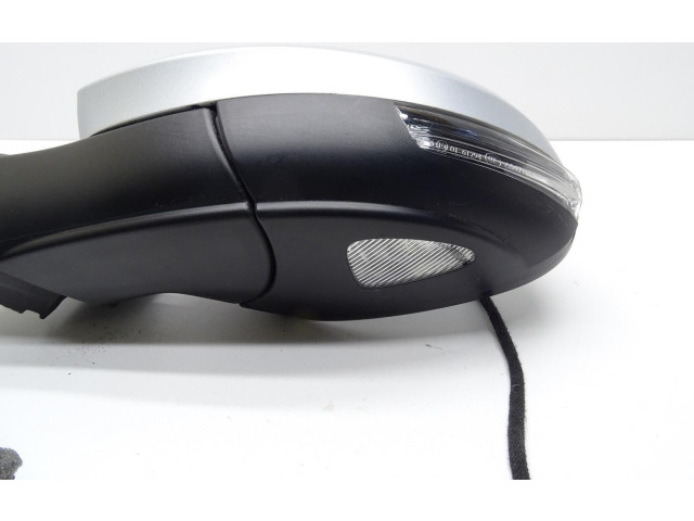 Зеркало электрическое Skoda Yeti (5L) 2009 - 2017 года