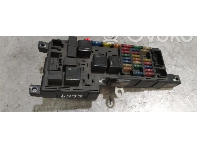 Блок предохранителей 518829007 Volvo S80