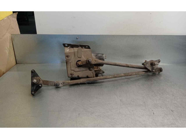 Моторчик дворников 939033221 Nissan Vanette