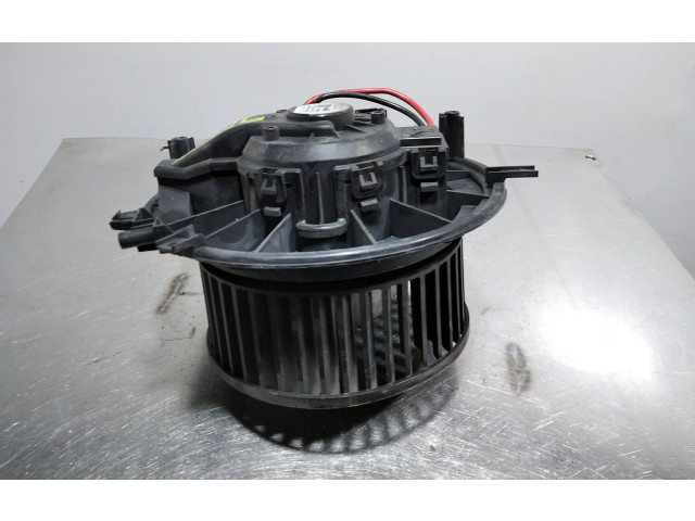 Вентилятор печки    5Q1819021B   Audi A3 S3 8V