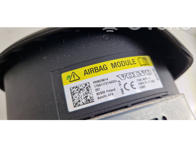 Подушка безопасности водителя 39825814, P39825814   Volvo S90, V90