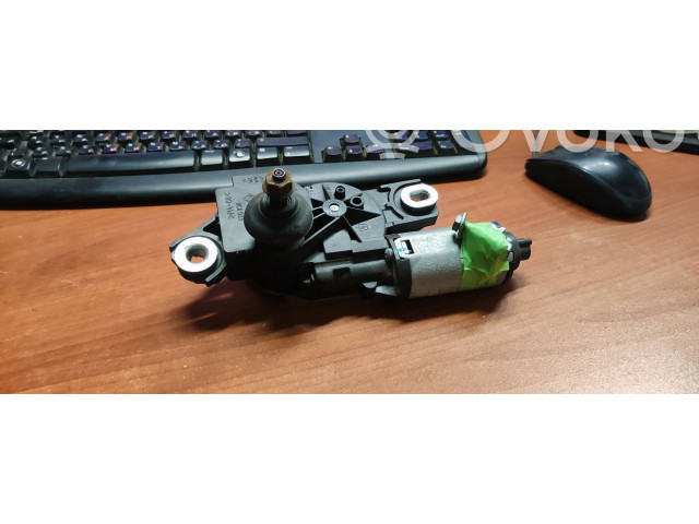 Моторчик заднего дворника 2K0955712D, 43171111 Volkswagen Caddy