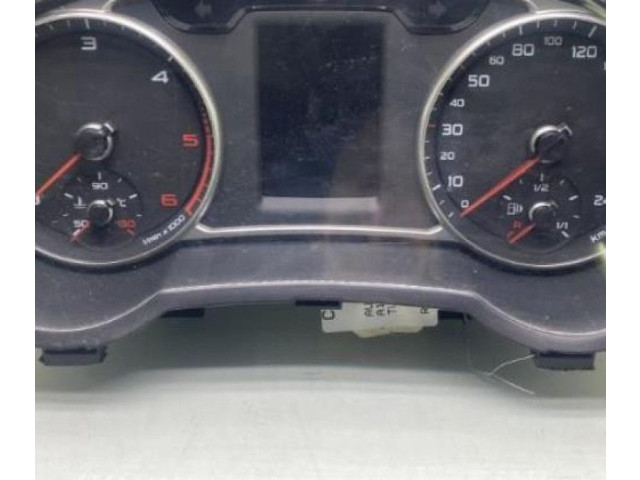 Панель приборов Audi A1