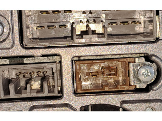 Дисплей    6574P0, 8750A139   Citroen C-Crosser