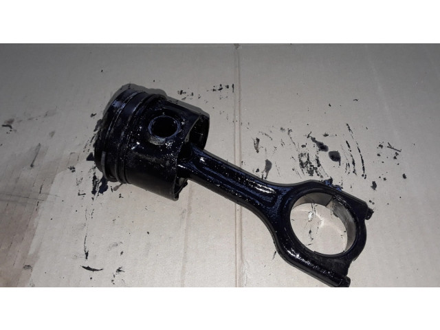 Поршень с шатуном 619 Citroen C3 Picasso для дизельного двигателя 1.6