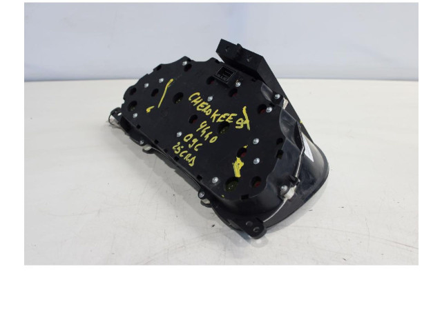 Панель приборов 04832731AB   Jeep Cherokee III KJ       