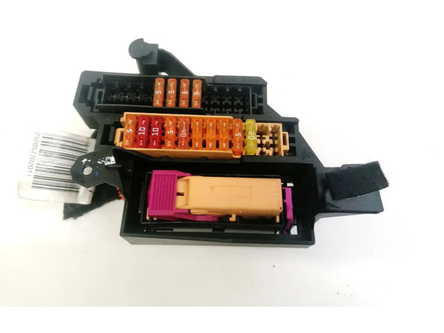 Ящик предохранителей (комплект) 8K2971845B Audi A5 8T 8F