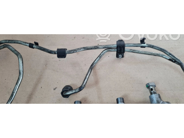 Vstřikovací lišta 059130089CS, 059130090CS Audi Q7 4M CZZ CZZA