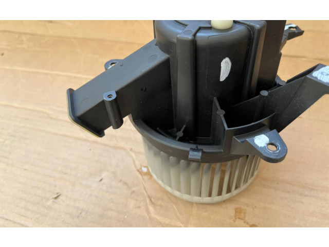 Вентилятор печки Jeep Grand Cherokee (WJ)