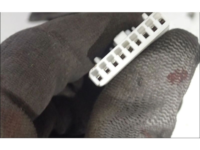 Зеркало электрическое        Lancia Lybra   -  года   