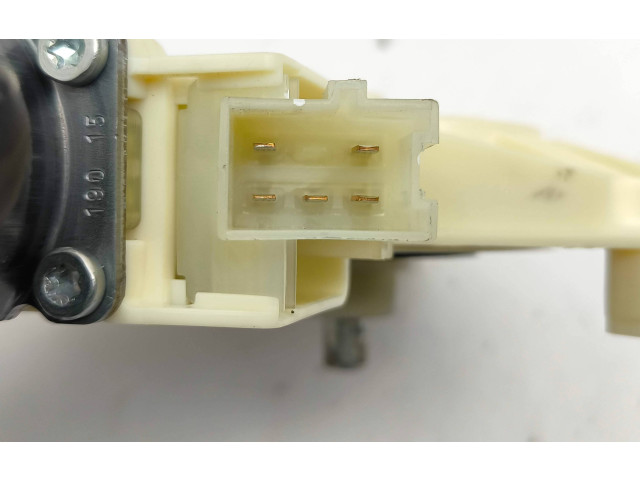 Генератор A2469065200, 933866101 Infiniti Q30