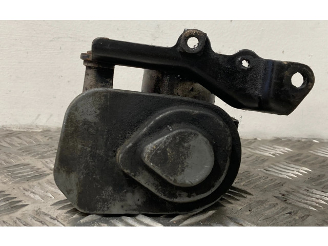 Дроссельная заслонка    8973002310, 5825236   Opel Astra H