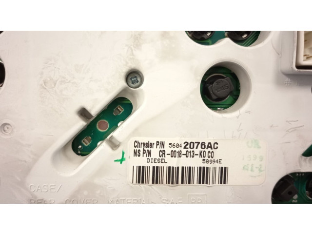 Панель приборов 56042076AC Jeep Grand Cherokee (WJ)