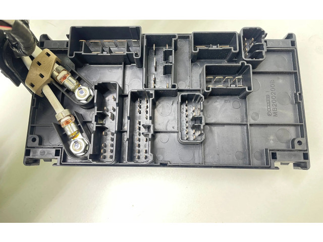 Блок предохранителей 82241SC020, 807253   Subaru Forester SH    