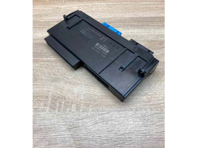 Блок комфорта 9176878, 10681810 BMW 1 E81 E87