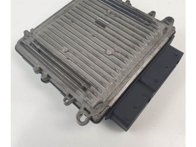 Блок управления двигателя 0281012015   Mercedes-Benz ML W164