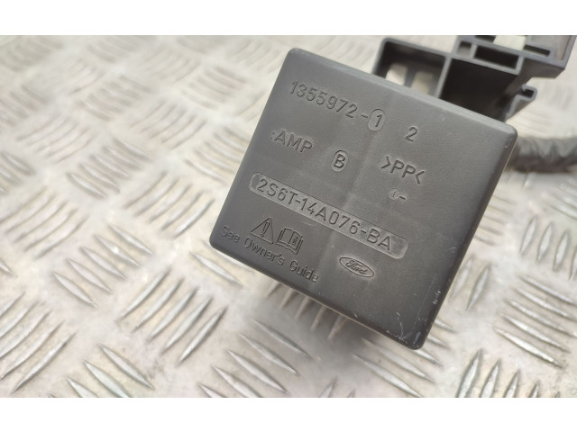 Блок предохранителей 2S6T14A076BA, BA6T14A075AA   Ford B-MAX    