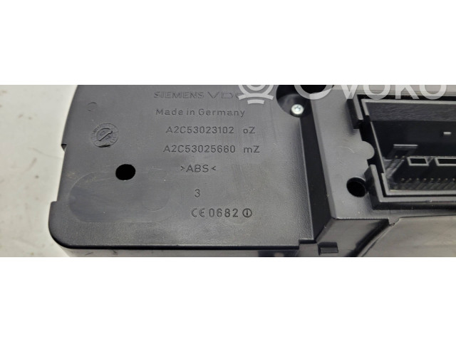 Přístrojová deska  Volkswagen Caddy 2014 2K0920876A  