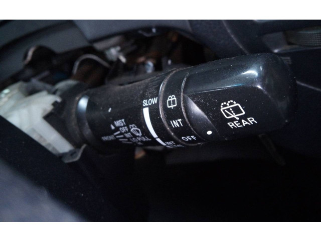 Ручка стеклоочистителей Mitsubishi Montero