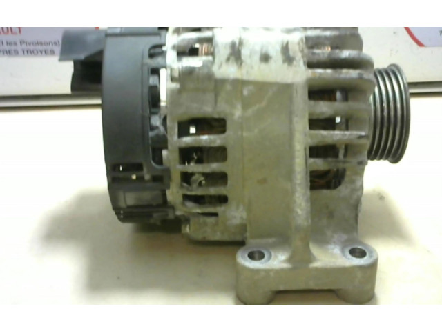 Генератор Nissan Vanette