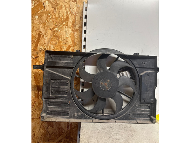 Вентилятор радиатора 31261990, 0130307139 Volvo C70